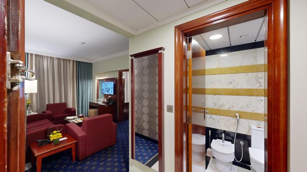 Hotel Al Muna Kareem - BEKAS PEMIMPIN